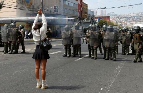 В Чили вспыхнули беспорядки 