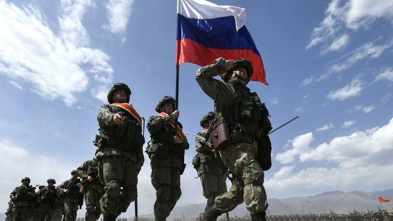 Российским военным проиндексируют зарплату